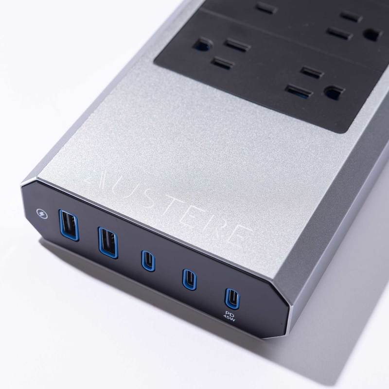 Austere Power VII Series 6-Outlet with Omniport USB+PD (North America) | 7S-PS6-US1