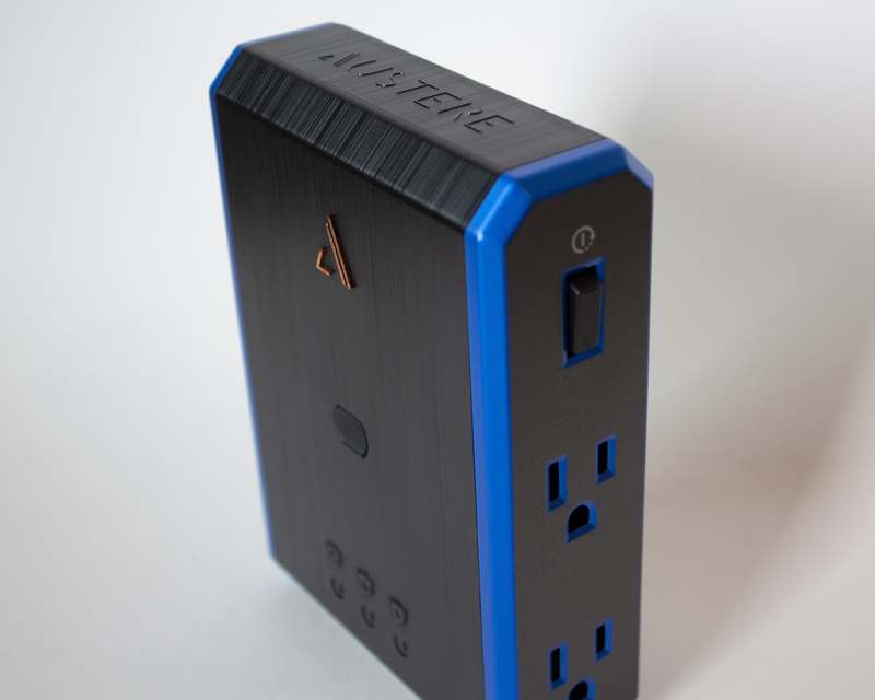 Austere V Series Power 4-Outlet with Omniport USB+PD20 | 5S-PS4-US1