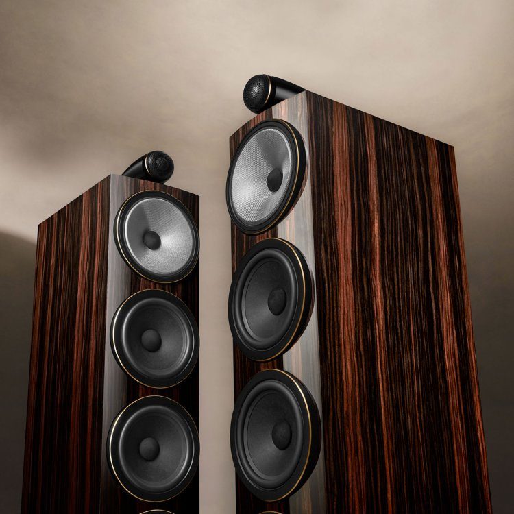 Bowers & Wilkins 3-Way Floorstanding Speaker 702 Series S3 Signature in Datuk Gloss - FP43540