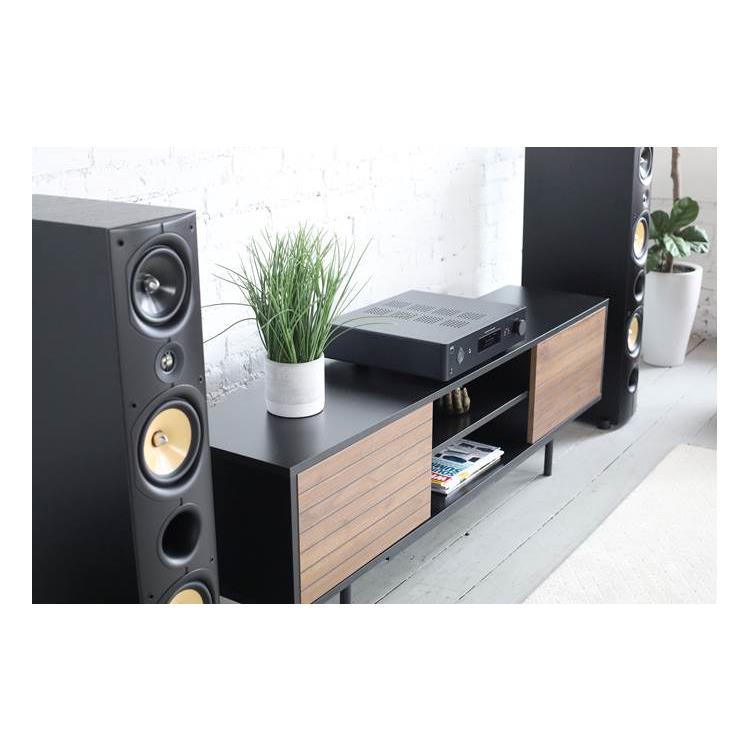 NAD C 389 Integrated amp with DAC and Bluetooth
